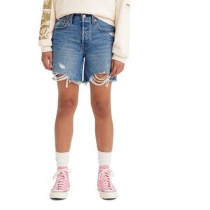 Levi’s 501 Distressed Shorts NWT